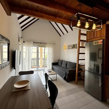 Benny With Garage Appartement *