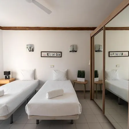 Benny Fanabe - 2 Bed Apartment, Ac, Pool & Parking Costa Adeje (Tenerife)