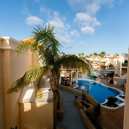 Benny Fanabe - 2 Bed Apartment, Ac, Pool & Parking Appartamento *